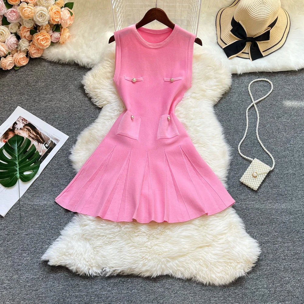Chic Fashion Pleated Short Dress O - neck Slim Waist A - line Dress - Gems Ensumbles