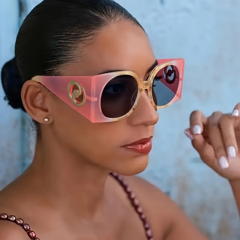 Vintage Chic Women's Oversized Square Fashion Glasses - Gems Ensumbles