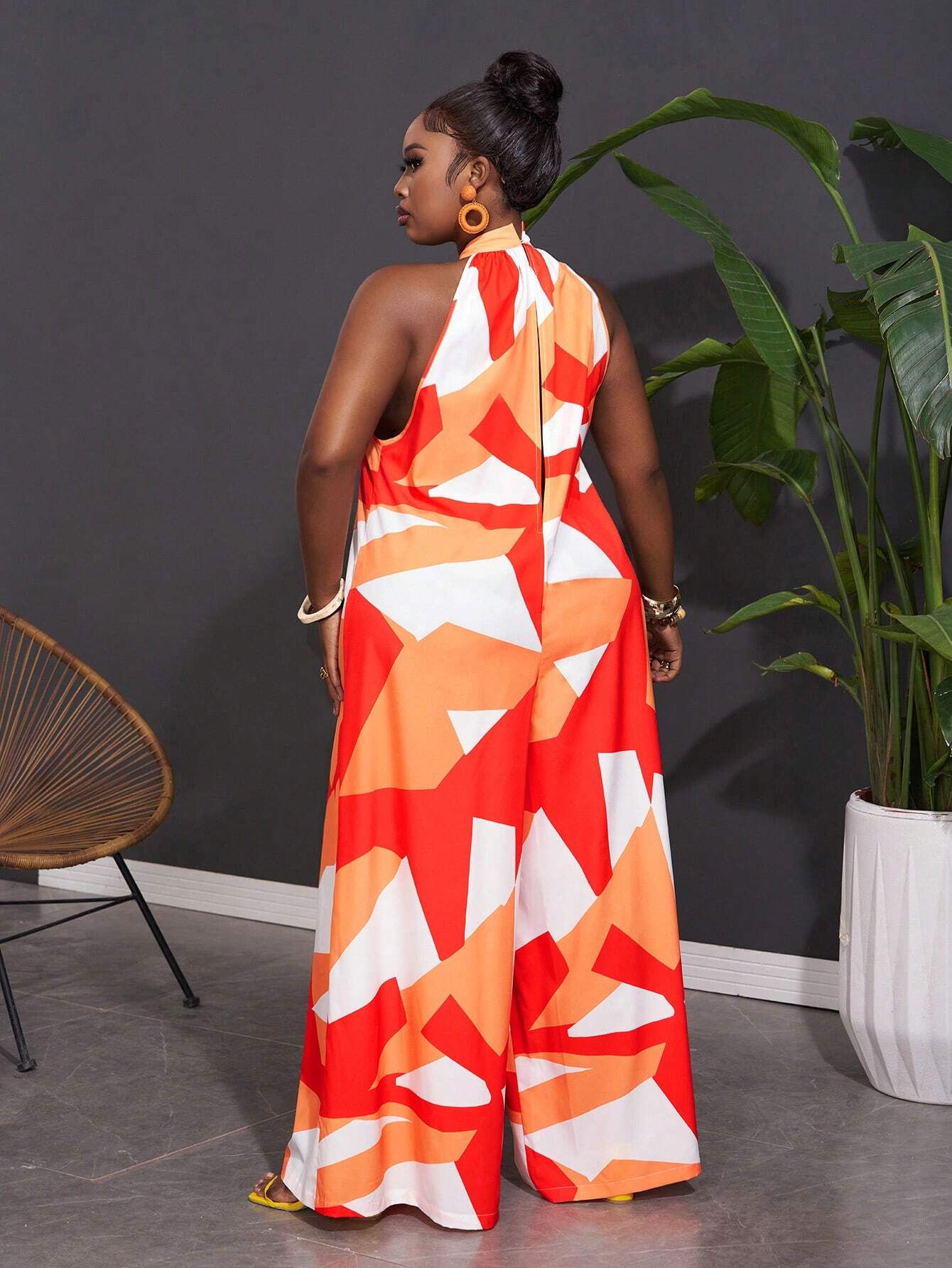 Women Plus Size Sleeveless Geometric Print Wide Leg Jumpsuit - Gems Ensumbles